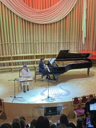 Отчётный концерт струнно-народного отделения 11