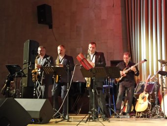 Народный эстрадный ансамбль "Колор Бенд" 12