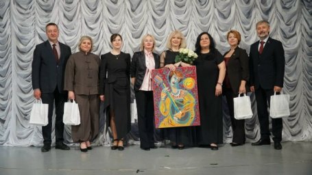 Фрагменты юбилейного концерта " С любовью к музыке и детям" 9