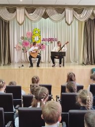 Концерт "Знакомство с музыкальными инструментами" в Гимназии №1 г.Солигорска 7