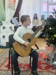 Концерт учащихся и педагогов школы для детей Солигорского центра коррекционного обучения 8