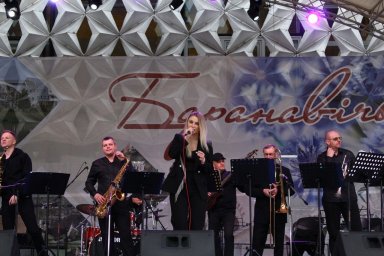 Народный эстрадный ансамбль "Колор Бенд" 23