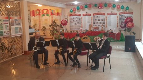 Образцовый ансамбль "Грин квартет" 5