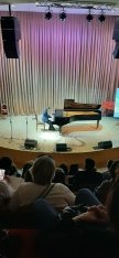 Фотоотчёт о концерте фортепианного отделения "На клавишах весны" 2