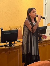 Ппоздравление коллектива Солигорского ЦГиЭ с наступающим Днём Матери 4